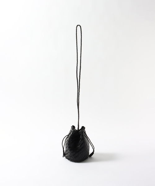 Dragon Diffusion（ドラゴンディフュージョン）の「DRAGON DIFFUSION (ドラゴン ディフュージョン) POMPOM DOUBLE JUMP 8838（ショルダーバッグ・メンズ・ブラック・FREE）」の3枚目の写真