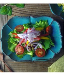 MILLION CARATS（ミリオンカラッツ）の「【益子焼】 蓮の花をイメージして作られたモダンな浅鉢。ロータス(大)　※電子レンジ・食洗器対応（食器）」