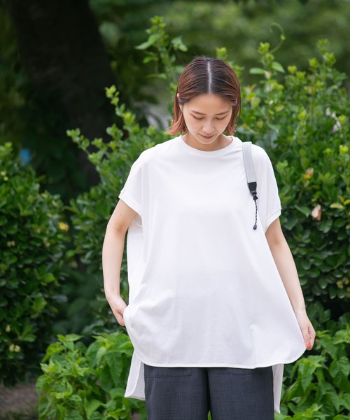 EKAL(エカル)の「ドルマンスリーブカットソー(Tシャツ/カットソー・レディース・ホワイト/ベージュ/ブラック・ONE)」の4枚目の写真