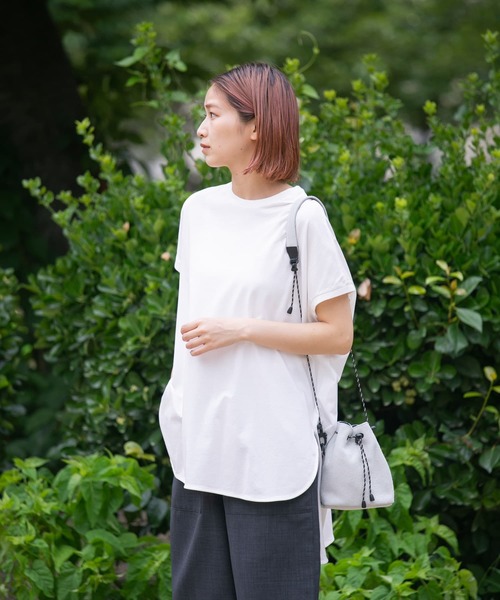 EKAL(エカル)の「ドルマンスリーブカットソー(Tシャツ/カットソー・レディース・ホワイト/ベージュ/ブラック・ONE)」の6枚目の写真
