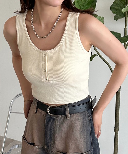 apres jour mignon(アプレジュールミニョン)の「カップ付きヘンリーショートタンク【ZOZOTOWN限定アイテム】(タンクトップ・レディース・ピンク/レッド/ブラック/アイボリー/ナチュラル/ブルー・X-LARGE/フリー)」の10枚目の写真