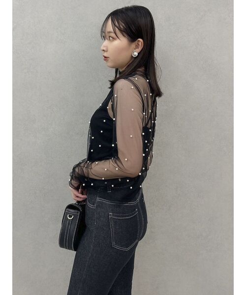 dazzlin（ダズリン）の「ランダムパールチュールシアートップス（Tシャツ/カットソー・レディース・ベージュ/ブラック・FREE）」の6枚目の写真
