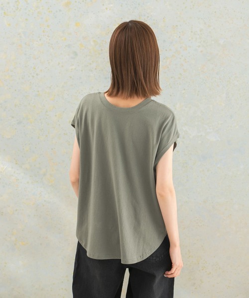 CHIGNON（シニヨン）の「CHIGNON　アートプリントフレンチTシャツ（Tシャツ/カットソー・レディース・オフホワイト/カーキ・FREE）」の6枚目の写真