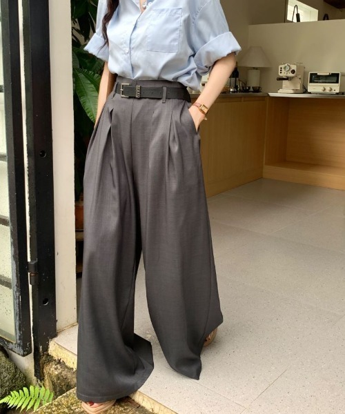 ABITOKYO(アビトーキョー)の「ダブルタックハイウエストワイドパンツ(スラックス・レディース・チャコールグレー/ブラック/ベージュ・S/M/L)」の12枚目の写真