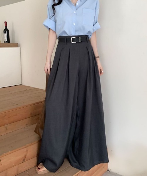 ABITOKYO(アビトーキョー)の「ダブルタックハイウエストワイドパンツ(スラックス・レディース・チャコールグレー/ブラック/ベージュ・S/M/L)」の16枚目の写真