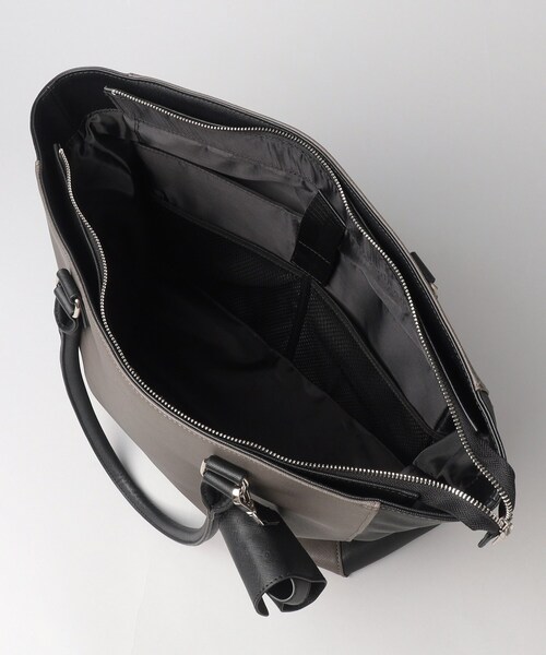 THE SHOP TK (ザ ショップ ティーケー )の「◆【A4サイズ/ビジネスでも使える】合皮トートバッグ イヤホンケース付き(トートバッグ・メンズ・グレー系その他5/ブラック/ネイビー・00)」の8枚目の写真