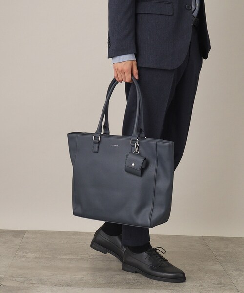 THE SHOP TK (ザ ショップ ティーケー )の「◆【A4サイズ/ビジネスでも使える】合皮トートバッグ イヤホンケース付き(トートバッグ・メンズ・グレー系その他5/ブラック/ネイビー・00)」の15枚目の写真