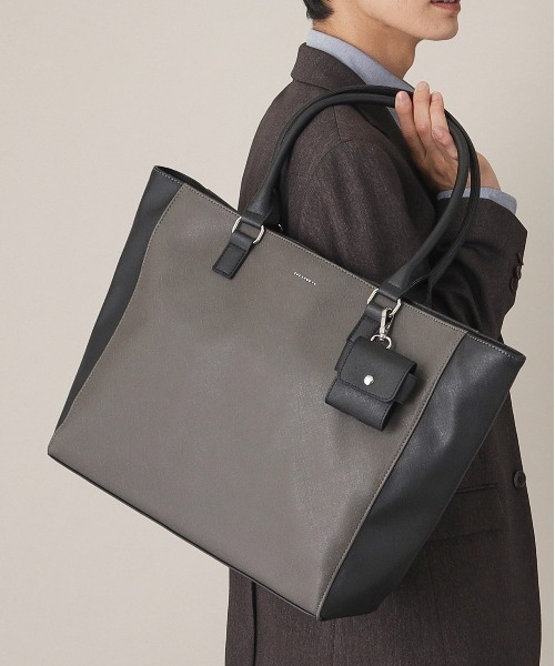 THE SHOP TK (ザ ショップ ティーケー )の「◆【A4サイズ/ビジネスでも使える】合皮トートバッグ イヤホンケース付き(トートバッグ・メンズ・グレー系その他5/ブラック/ネイビー・00)」の2枚目の写真