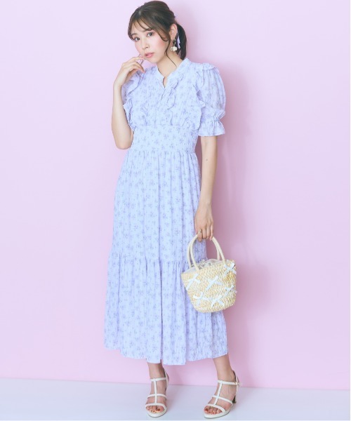 marun(マルン)の「<大きいサイズ> フリルデザインフラワープリントワンピース marun(ワンピース・レディース・パープル系/ピンク系・5L/4L/3L/LL/L)」の10枚目の写真