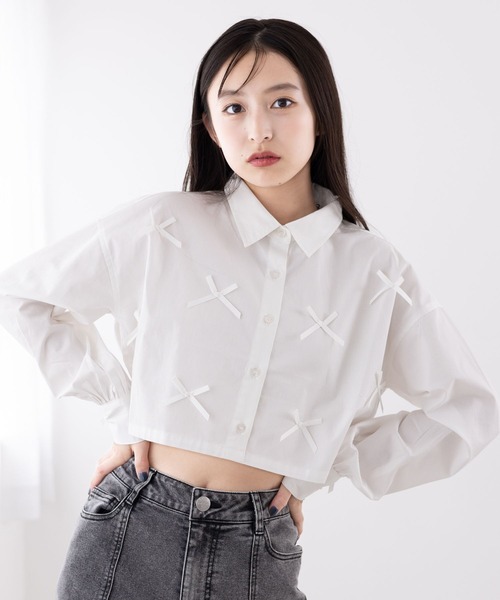 repipi armario（レピピ アルマリオ）の「リボンショートシャツ（シャツ/ブラウス・キッズ・ブラック/ホワイト/サックスブルー・LARGE/MEDIUM）」の7枚目の写真