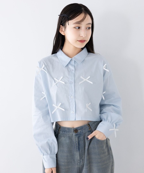 repipi armario（レピピ アルマリオ）の「リボンショートシャツ（シャツ/ブラウス・キッズ・ブラック/ホワイト/サックスブルー・LARGE/MEDIUM）」の10枚目の写真