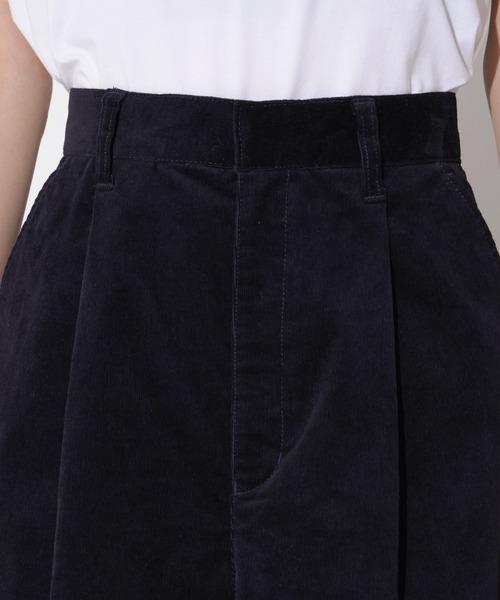 Apo(s)ture(アポスチャー)の「KATY-001/コーデュロイツータックキュロットパンツ(その他パンツ・レディース・カーキ/ベージュ/ネイビー/ホワイト・XS/S/M/L/XL)」の22枚目の写真