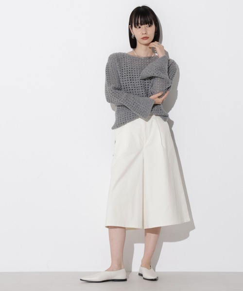 Apo(s)ture(アポスチャー)の「KATY-001/コーデュロイツータックキュロットパンツ(その他パンツ・レディース・カーキ/ベージュ/ネイビー/ホワイト・XS/S/M/L/XL)」の10枚目の写真