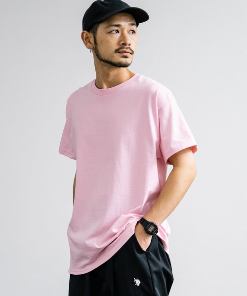 GILDAN(ギルダン)の「GILDAN ギルダン ルーズシルエット半袖無地Tシャツ(Tシャツ/カットソー・メンズ・ブラック/ライトピンク/ナチュラル/グレー/インディゴブルー/マルーン/ネイビー/パープル/ロイヤルブルー/サンドベージュ/ダークブラウン/ホワイト・M/L/XL)」の11枚目の写真