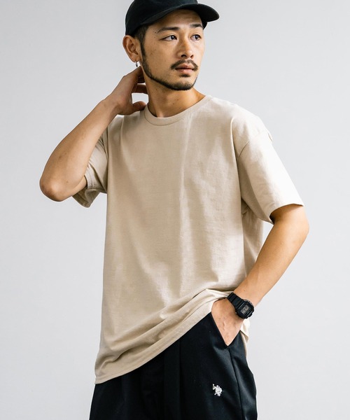 GILDAN(ギルダン)の「GILDAN ギルダン ルーズシルエット半袖無地Tシャツ(Tシャツ/カットソー・メンズ・ブラック/ライトピンク/ナチュラル/グレー/インディゴブルー/マルーン/ネイビー/パープル/ロイヤルブルー/サンドベージュ/ダークブラウン/ホワイト・M/L/XL)」の6枚目の写真