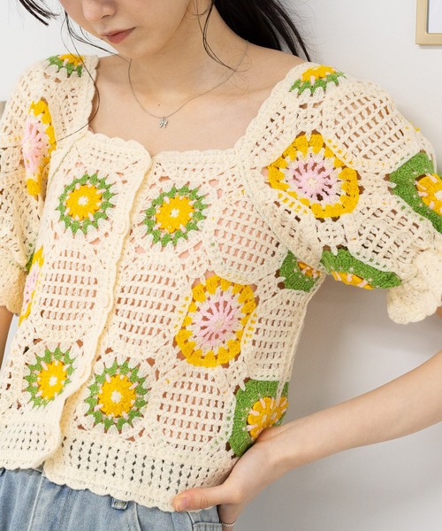 aloha☆♡美品CHANELCOCOマークフラワープリントニット半袖38 pumpkin port（パンプキンポート）の「花柄モチーフ編み 半袖