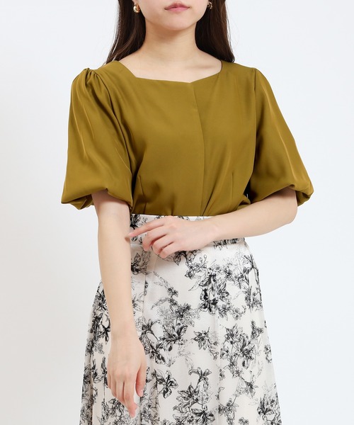 ASTORIA ODIER（アストリアオディール）の「ハートネックバルーンスリーブブラウス（シャツ/ブラウス・レディース・ワイン/ホワイト/ブラウン/マスタード・MEDIUM）」の3枚目の写真