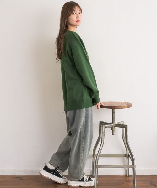 RETRO GIRL(レトロガール)の「【UNISEX】カレッジロゴNT(ニット/セーター・レディース・レッド/グリーン/ナチュラル・FREE)」の12枚目の写真