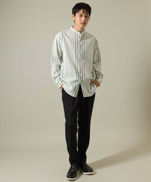 a.v.v（アーヴェヴェ）の「【やわらかい着心地】ランダムストライプ柄ツイルセミワイドシルエットバンドシャツ（シャツ/ブラウス・メンズ・グリーン/ブラック・46/48/50）」の4枚目の写真