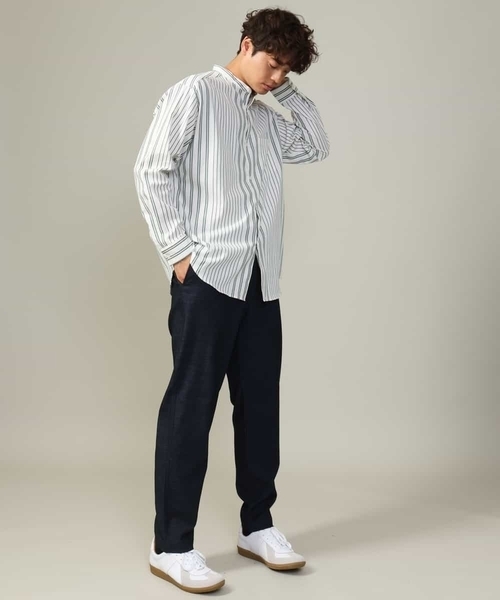 a.v.v（アーヴェヴェ）の「【やわらかい着心地】ランダムストライプ柄ツイルセミワイドシルエットバンドシャツ（シャツ/ブラウス・メンズ・グリーン/ブラック・46/48/50）」の8枚目の写真