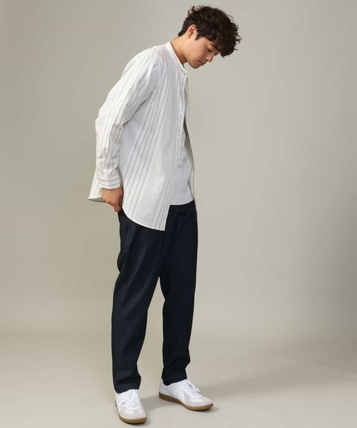 a.v.v（アーヴェヴェ）の「【やわらかい着心地】ランダムストライプ柄ツイルセミワイドシルエットバンドシャツ（シャツ/ブラウス・メンズ・グリーン/ブラック・46/48/50）」の11枚目の写真