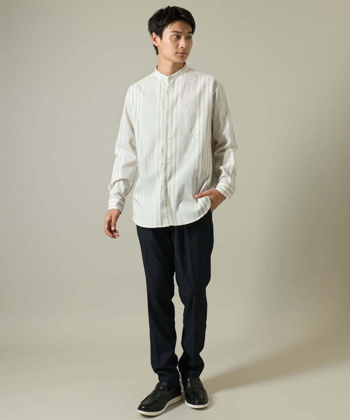 a.v.v（アーヴェヴェ）の「【やわらかい着心地】ランダムストライプ柄ツイルセミワイドシルエットバンドシャツ（シャツ/ブラウス・メンズ・グリーン/ブラック・46/48/50）」の15枚目の写真