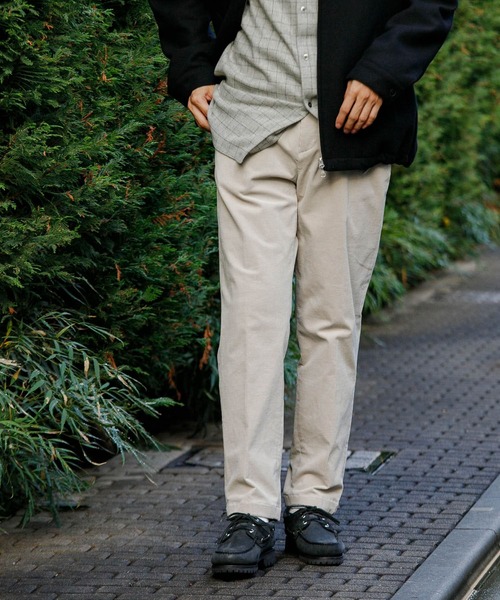 【セール】『UR TECH』コーデュロイトラウザー（その他パンツ）｜URBAN RESEARCH DOORS（アーバンリサーチドアーズ）