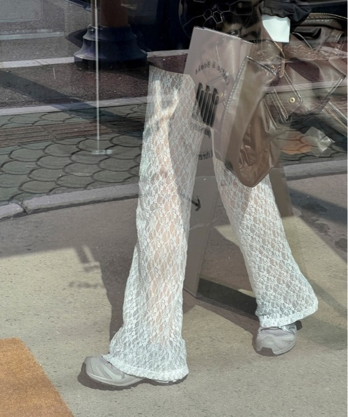 Per sist ence(パーシエンス)の「カットレースシアーパンツ(その他パンツ・レディース・ピンク/ブラック/ホワイト/アイボリー・FREE)」の13枚目の写真