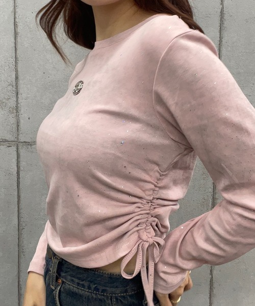 ROGER AND RAW（ロジャーアンドロウ）の「プレート付ショート丈ラメギャザーロングスリーブＴシャツ（Tシャツ/カットソー・レディース・ブラック/ピンク/ホワイト/グレー・MEDIUM/LARGE）」の14枚目の写真