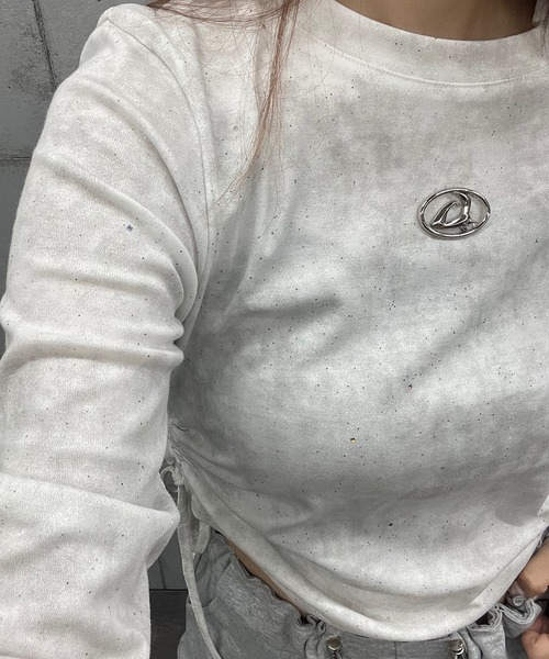 ROGER AND RAW（ロジャーアンドロウ）の「プレート付ショート丈ラメギャザーロングスリーブＴシャツ（Tシャツ/カットソー・レディース・ブラック/ピンク/ホワイト/グレー・MEDIUM/LARGE）」の15枚目の写真