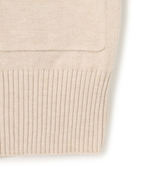 J.PRESS YORK STREET(ジェイプレスヨークストリート)の「【UNISEX】ANTI PILLING WOOL Vネックカーディガン(カーディガン/ボレロ・メンズ・ライトグレー系/ブラック系/アイボリー系・SMALL/MEDIUM/LARGE)」の6枚目の写真