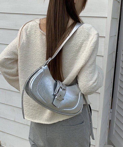 WESTSEA（ウエストシー）の「メタリックパーツ 飾りベルト ミニ ショルダーバッグ（ショルダーバッグ・レディース・ブラック/シルバー・FREE）」の6枚目の写真