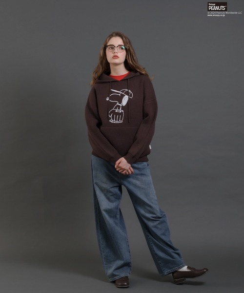 MUHET(ミュエータ)の「【PEANUTS / SNOOPY】ニットパーカー(パーカー・レディース・ネイビー/ブラウン・SMALL/MEDIUM/LARGE)」の12枚目の写真