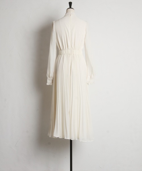 極美品✨ダイアグラム ワンピース ロング ボウタイ ドット リボン プリーツ 極美品✨ダイアグラム ワンピース ロング ボウタイ ドット