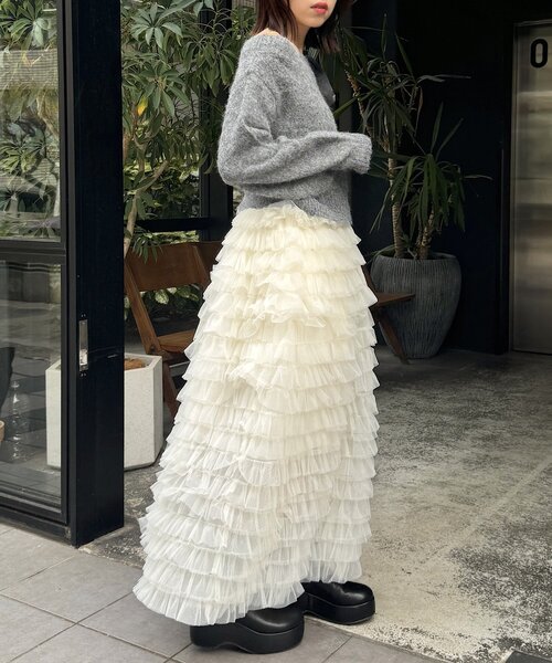 Chico（チコ）の「ボリュームチュールロングスカート（スカート・レディース・ブラック/グレー/アイボリー・FREE）」の5枚目の写真