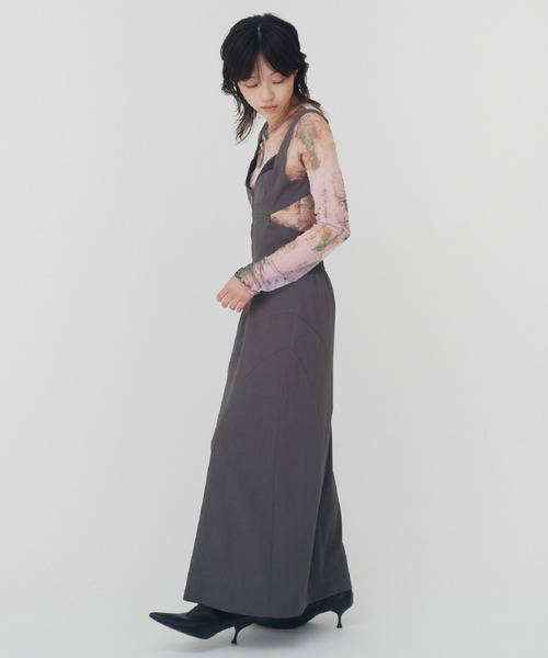 THINGS THAT MATTER(シングス ザット マター)の「CURVES PATTERN SWITTING DRESS / カーブパターンスイッチングドレス(ジャンパースカート・レディース・ブラック/グレー・1/2)」の12枚目の写真