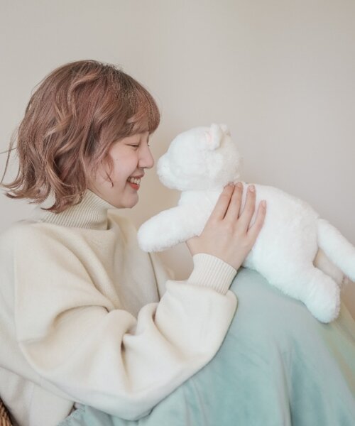 BIRTHDAY BAR(バースデイバー)の「おやすみトイプー・ニャーニャー ぬいぐるみウォーマー(インテリア雑貨・レディース・ホワイト/サンドベージュ・0)」の1枚目の写真