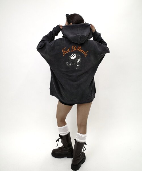 WHO'S WHO gallery（フーズフーギャラリー）の「【UNISEX/ユニセックス】COOPER FACTビリヤードパーカー（パーカー・レディース・ネイビー/ライトグレー/ブラック・LARGE/X-LARGE）」の8枚目の写真