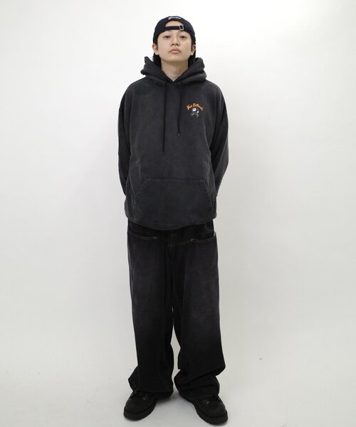 WHO'S WHO gallery（フーズフーギャラリー）の「【UNISEX/ユニセックス】COOPER FACTビリヤードパーカー（パーカー・レディース・ネイビー/ライトグレー/ブラック・LARGE/X-LARGE）」の13枚目の写真