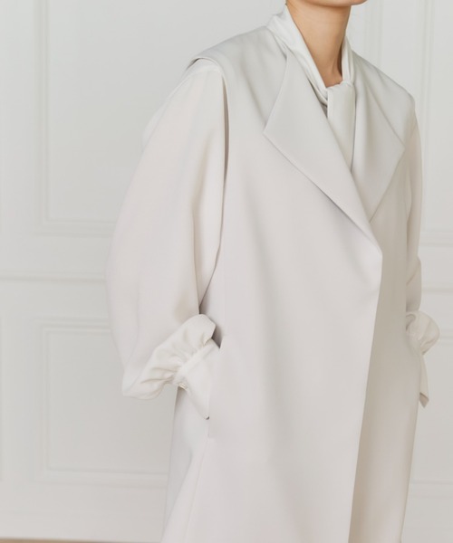 INED（イネド）の「【マルチWAYセットアップ】ダブルストレッチ ロングジレ（テーラードジャケット・レディース・ネイビー/サンドグレー・9号/7号）」の17枚目の写真