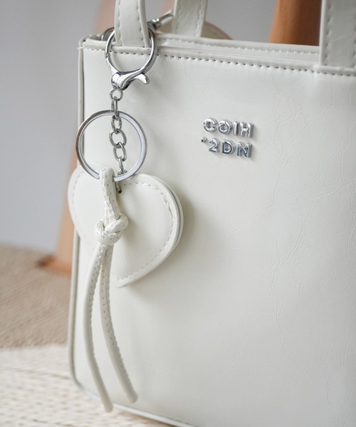 Port / ポート 】 チャーム付き 2WAY ミニマム スクエア ショルダー