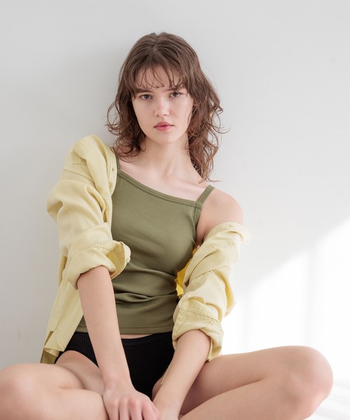 bijorie（ビジュリィ）の「【bijorie】カップ付きリブスクエアキャミ／NEW BASIC 25SS（キャミソール・レディース・カーキ/ブラック/オフホワイト/サックスブルー・LARGE/MEDIUM/LG）」の12枚目の写真