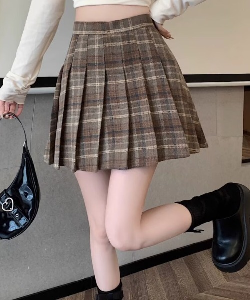 paravion（パラビオン）の「チェック柄プリーツミニスカート（スカート・レディース・ブラウン/ブラック・SMALL/MEDIUM/LARGE）」の4枚目の写真
