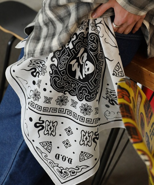 CALEE(キャリー)の「CALEE/キャリー MEXICAN TASTE JAPANESE FUKU BANDANNA バンダナ(バンダナ/スカーフ・メンズ・ブラック/ホワイト・FREE)」の2枚目の写真
