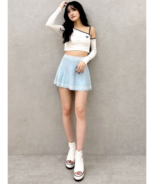 GYDA（ジェイダ）の「GD BICOLORワンショルダーデザインショートトップス（Tシャツ/カットソー・レディース・ブラック/オフホワイト/グレー・FREE）」の19枚目の写真