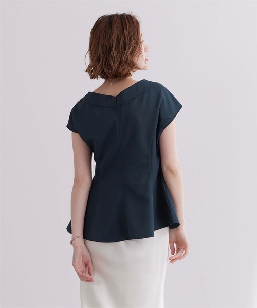 tシャツ ワイドVネックペプラムトップス レディース ワイドVネックペプラムトップス（Tシャツ/カットソー）｜ur's