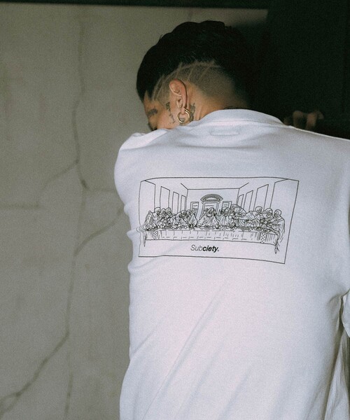 Subciety（サブサエティ）の「First supper tee（Tシャツ/カットソー・メンズ・ブラック×ホワイト/バーガンディー/ブラック×ゴールド/ホワイト×ブラック・SMALL/MEDIUM/LARGE/X-LARGE/XX-LARGE）」の21枚目の写真