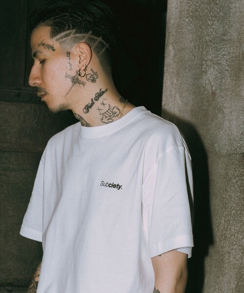 Subciety（サブサエティ）の「First supper tee（Tシャツ/カットソー・メンズ・ブラック×ホワイト/バーガンディー/ブラック×ゴールド/ホワイト×ブラック・SMALL/MEDIUM/LARGE/X-LARGE/XX-LARGE）」の22枚目の写真