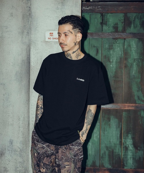 Subciety（サブサエティ）の「First supper tee（Tシャツ/カットソー・メンズ・ブラック×ホワイト/バーガンディー/ブラック×ゴールド/ホワイト×ブラック・SMALL/MEDIUM/LARGE/X-LARGE/XX-LARGE）」の12枚目の写真