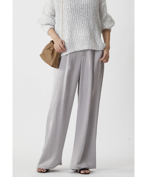 1er Arrondissement（プルミエアロンディスモン）の「サテン裾ドロスト